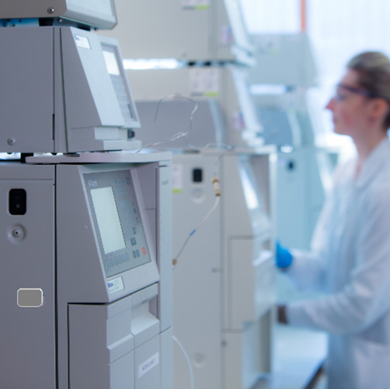 Pharmaceutical testing laboratory equipment